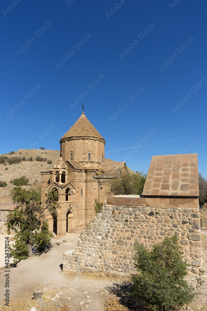 TThe Church of the Holy Cross or Holy Cross Cathedral on Akdamar Island was built by architect Manuel in 915-921 to house part of King Gagik I's True Cross.