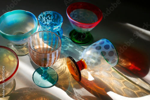 アンティーク氷コップ光のイメージ