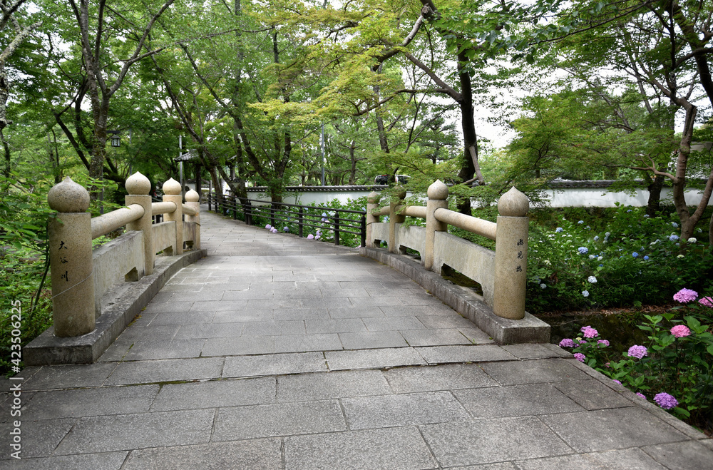 根来寺 境内の石橋 和歌山県岩出市 Stock Photo Adobe Stock 根来寺 境内の石橋 和歌山県岩出市 Stock Photo Adobe Stock