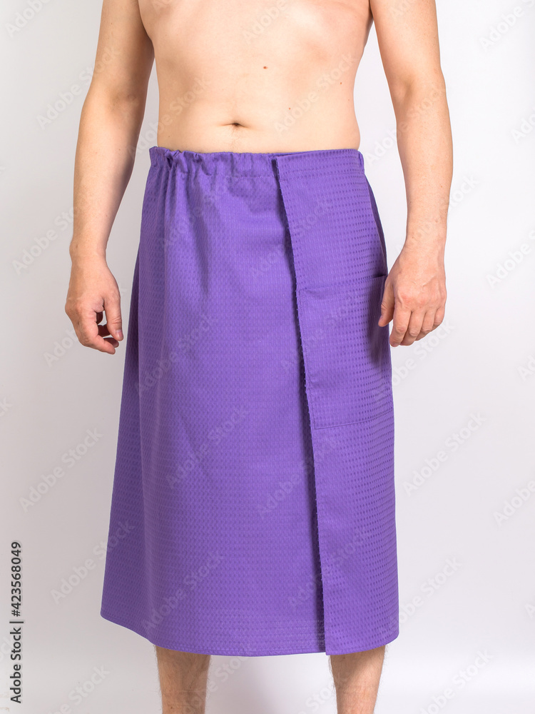 bath color cotton waffle towel-kilt on the model bath color cotton waffle towel-kilt on the model