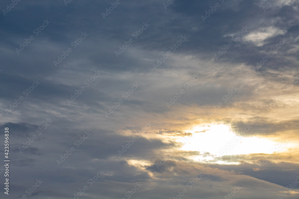 Obraz premium clouds and sun