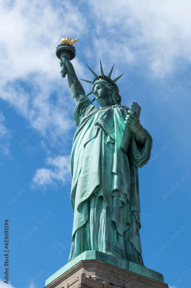 Fototapeta premium statue of liberty city