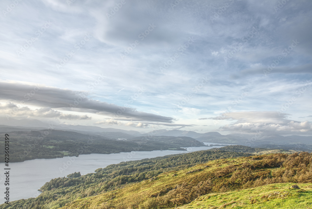Fototapeta premium Cloudy Sunset From Gummer's How 