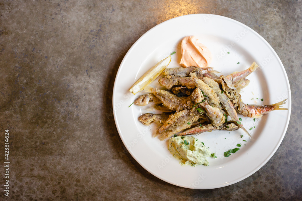 Fried fish herbs cream sauce Fried fish herbs cream sauce