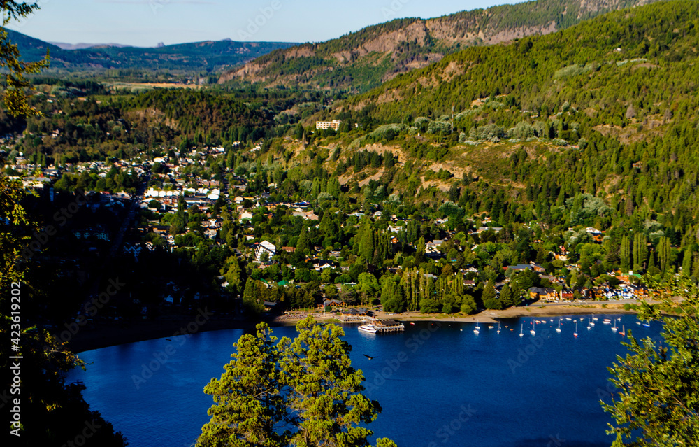 Fototapeta premium lake in the mountains