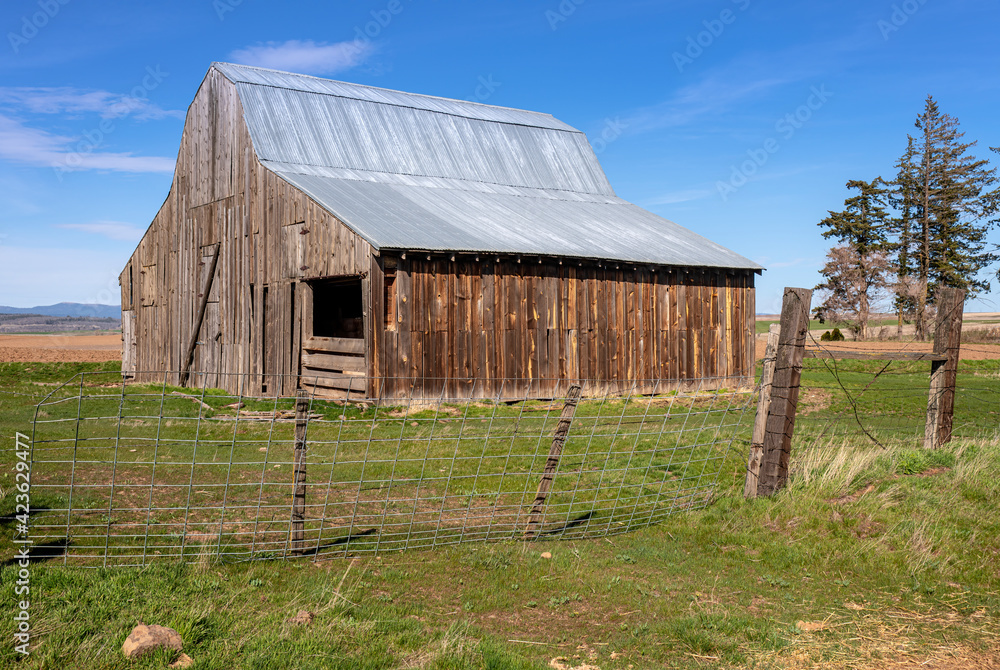 Old barn and fence Eastern Washington state. Old barn and fence Eastern Washington state.