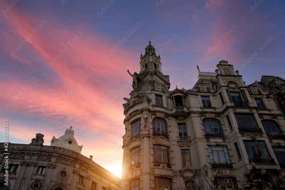 Central Porto street, Avenida Dos Aliados