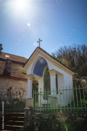 La chappelle de Duingt, lac d'Annecy photo