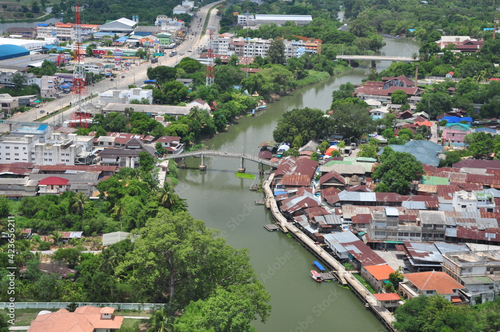 Take a helicopter ride to see the Suphanburi attractions.