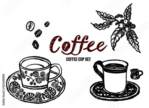 コーヒーカップの手描きイラストセット。コーヒー豆とコーヒー。