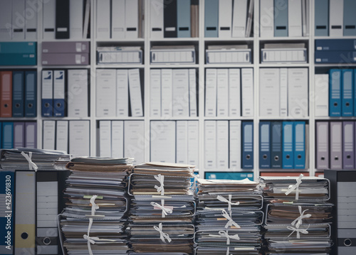 Canvastavla Stacks of paperwork in the office
