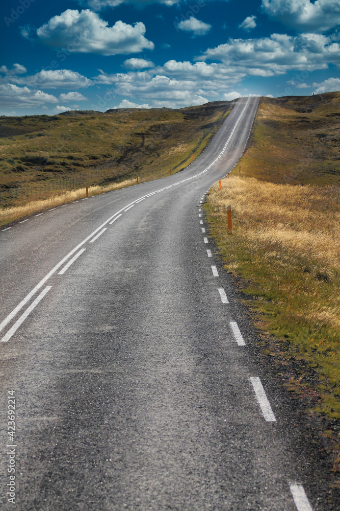 Fototapeta premium A road into the sky
