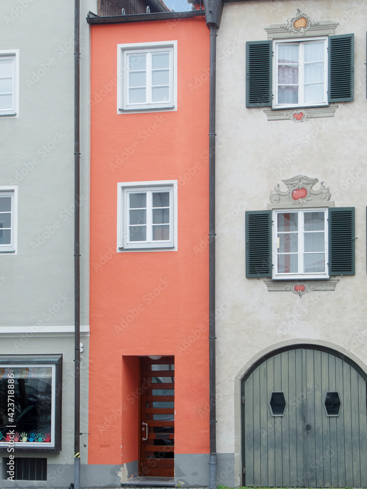 Narrow facade in Bavaria