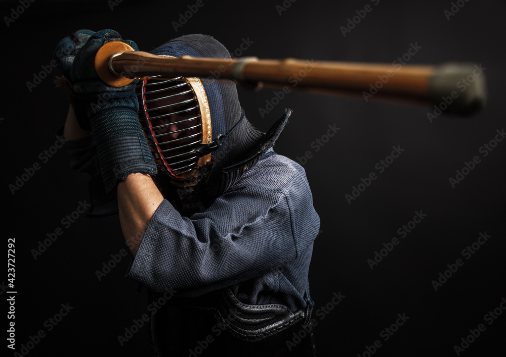 Ταπετσαρία Portrait of Kendo master standing in fighting stance