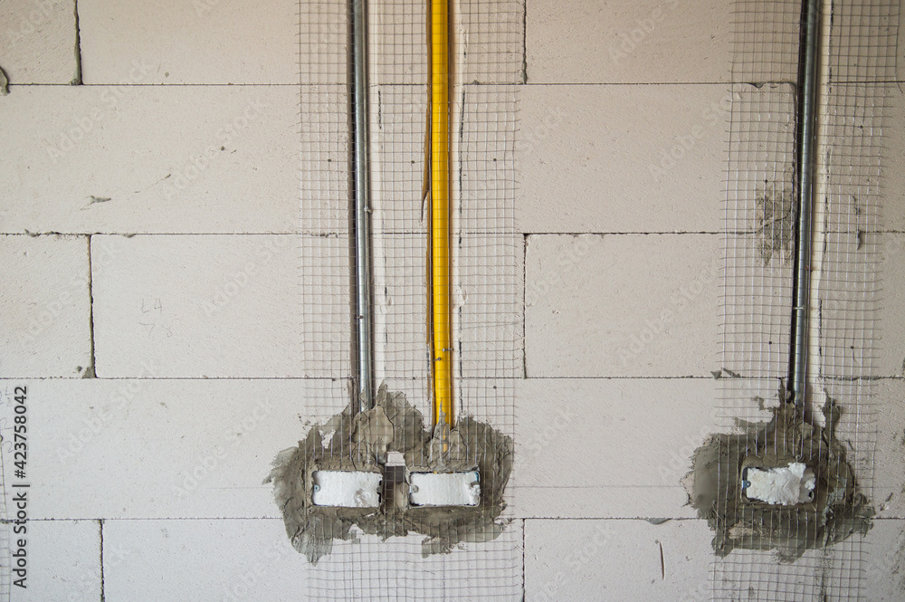 Galvanized electrical junction box and electrical metal conduit for