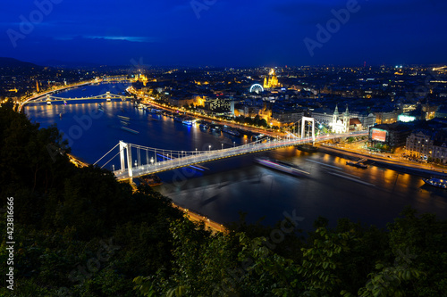 Fototapeta Naklejka Na Ścianę i Meble -  Budapest, Hungary - June 20, 2019: Night panoramic view to the city from Citadella