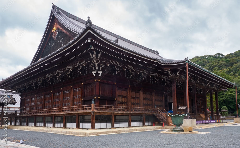 Mieido main hall of the Chion-in temple complex. Kyoto. Japan Mieido main hall of the Chion-in temple complex. Kyoto. Japan