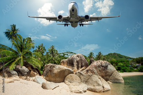 Fotografía Flugzeug landet im Urlaubsparadies