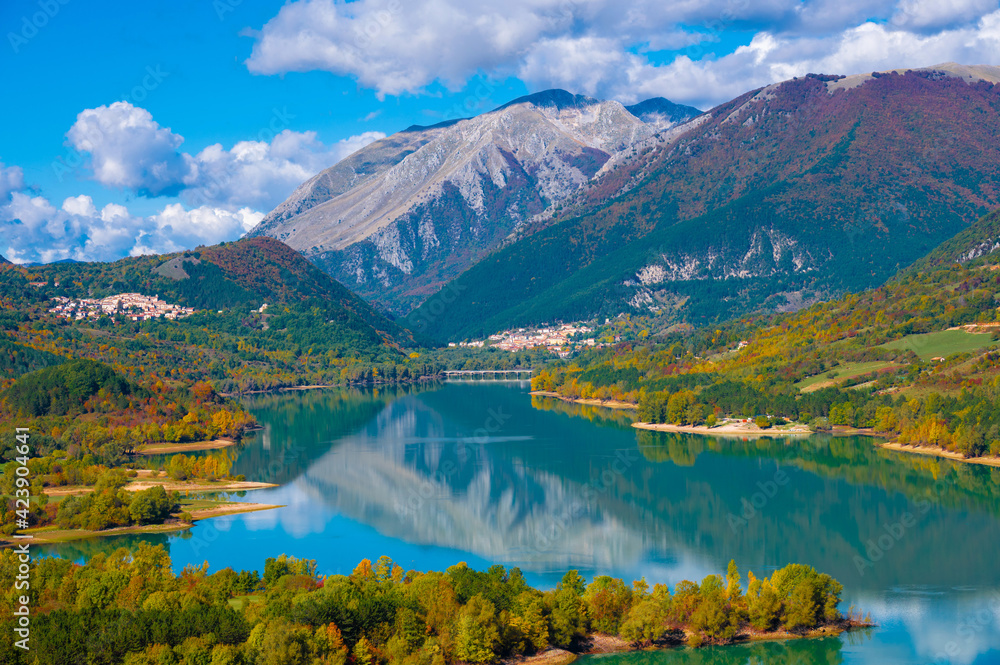 Fototapeta premium National Park of Abruzzo, Lazio and Molise (Italy) - The autumn with foliage in the mountain natural reserve, with Barrea lake, Camosciara and Val Fondillo landmark.