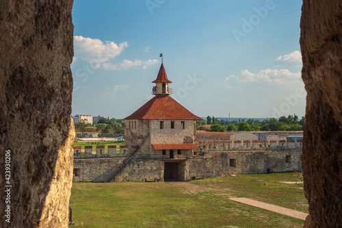 Obraz na płótnie View of the Bendery fortress through the loophole in Bender, Transnistria (Moldova) w salonie