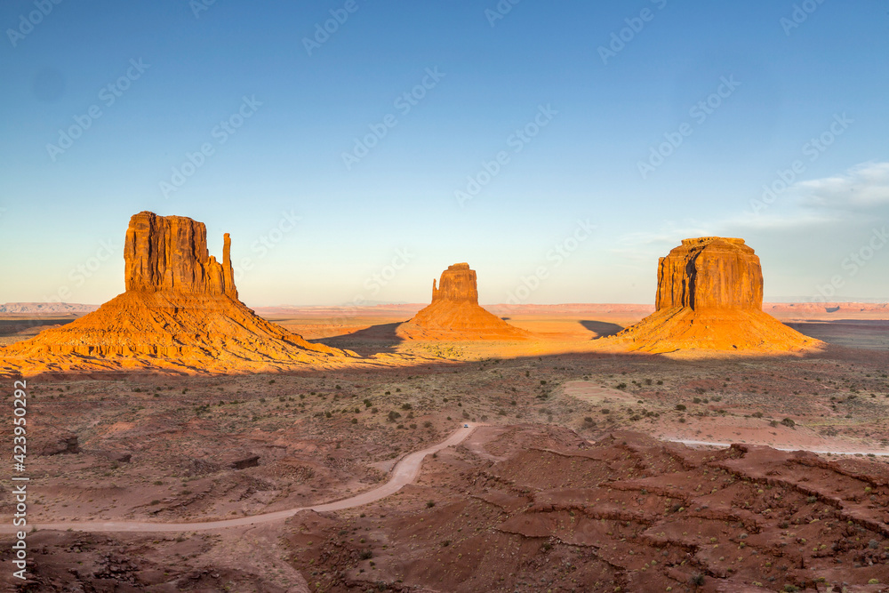 Monument Valley on the Arizona–Utah state line Monument Valley on the Arizona–Utah state line