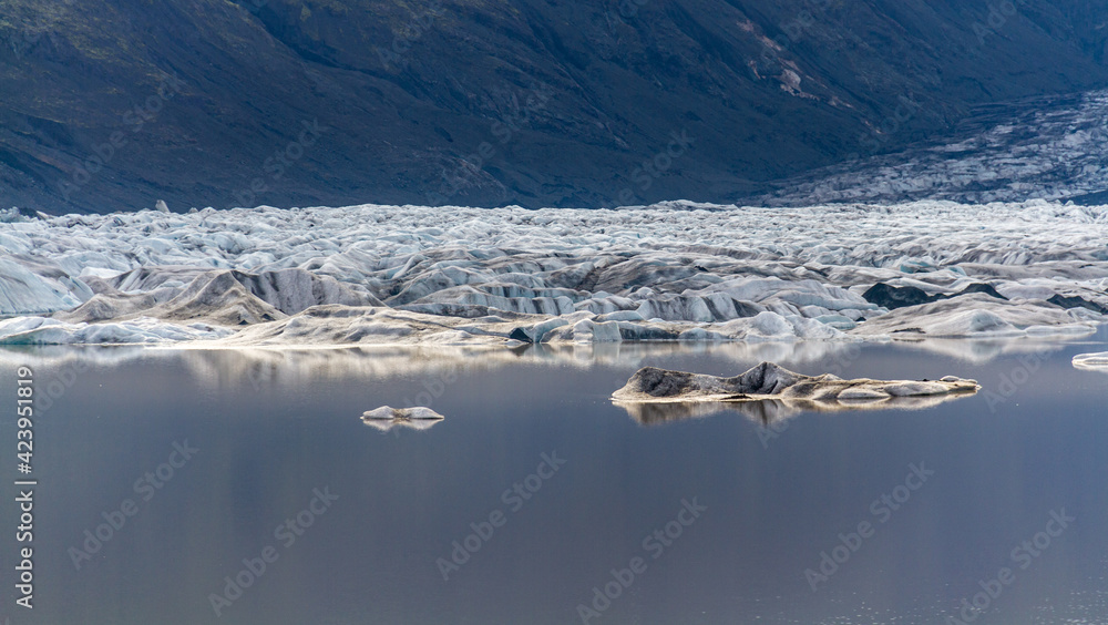 Heinabergslón Glacier Lagoon, Iceland, Europe Heinabergslón Glacier Lagoon, Iceland, Europe