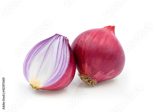 Fresh red whole and sliced onions isolated on white background. with clipping path.