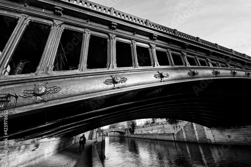 Bridge of the Pont au Double  in Paris 4th arrondissement © hassan bensliman