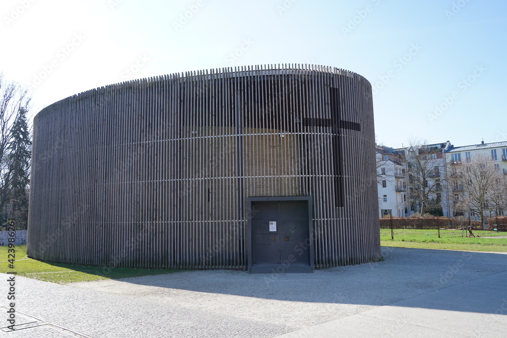 Die Kapelle der Versöhnung auf dem Gelände der Gedenkstätte Berliner