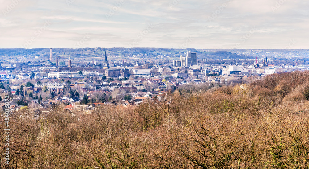 Vom Siebengebirge ins Stadtzentrum von Bonn Vom Siebengebirge ins Stadtzentrum von Bonn