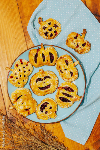 Pumpkin mini pies for Halloween.