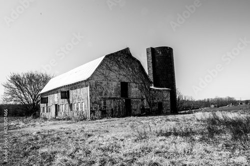 Old barn and silo in black and white