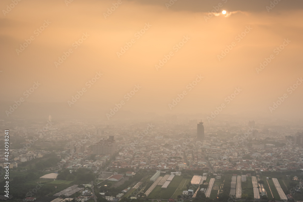 Naklejka premium buildings in the mist