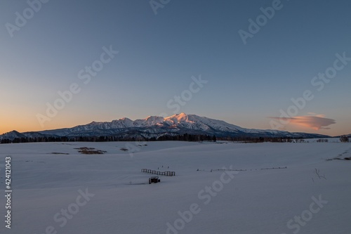 春の上川町 早朝の大雪山
