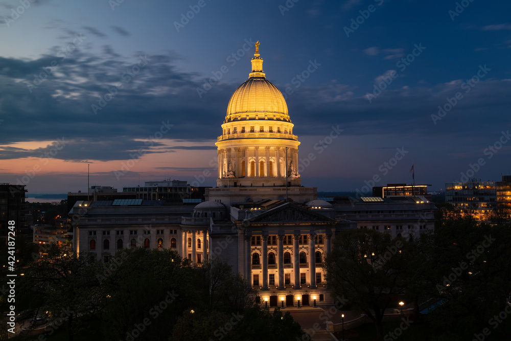 Wisconsin State Captiol At Twilight