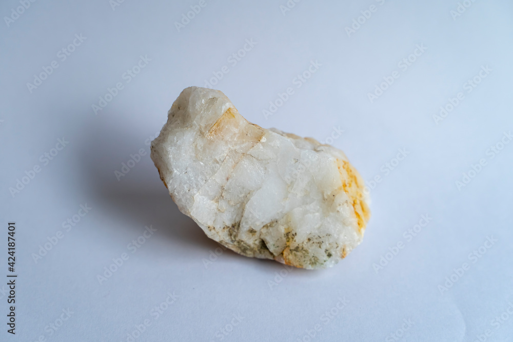 white quartz stone with yellow stains. white quartz stone with yellow stains.