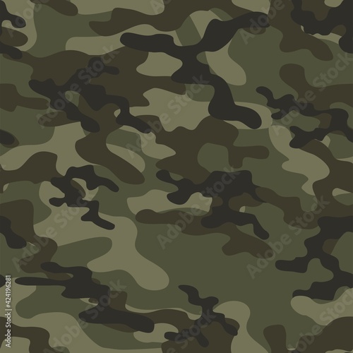 Green Camouflage seamless pattern texture. Abstract modern vector military camo backgound. Fabric textile print template. Vector illustration.