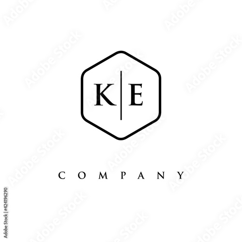 Fototapeta Naklejka Na Ścianę i Meble -  initial KE logo design vector