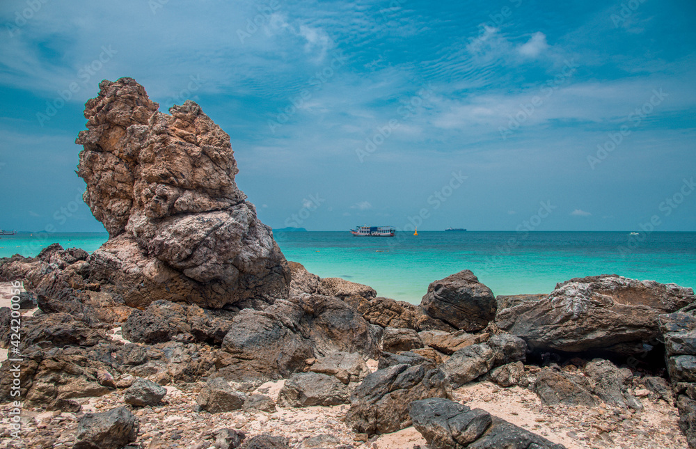 Laem Hua Khod Beach on Koh Larn Island, Pattaya, Thailand