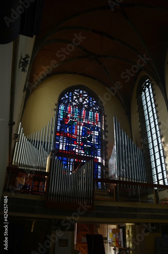 Église Saints-Jean-et-Nicolas et Complexe des Récollets de Nivelles (Brabant wallon-Belgique)
