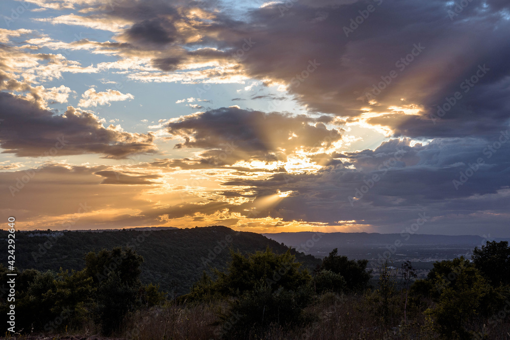 SUNSET ON THE HILL WITH MAGNIFICENT SHADES OF COLORS SUNSET ON THE HILL WITH MAGNIFICENT SHADES OF COLORS