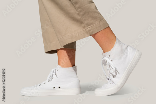 Принти на полотні Basic white sneakers unisex streetwear fashion shoot