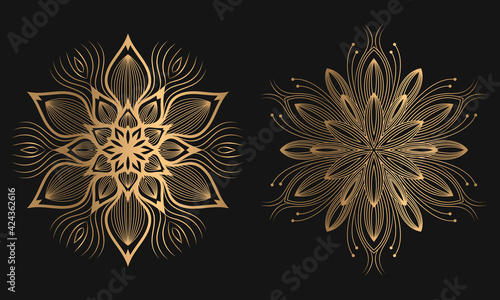 Indian floral paisley medallion banners. Ethnic Mandala ornament. Vector Henna tattoo style. Can be used for textile, greeting card, coloring book,