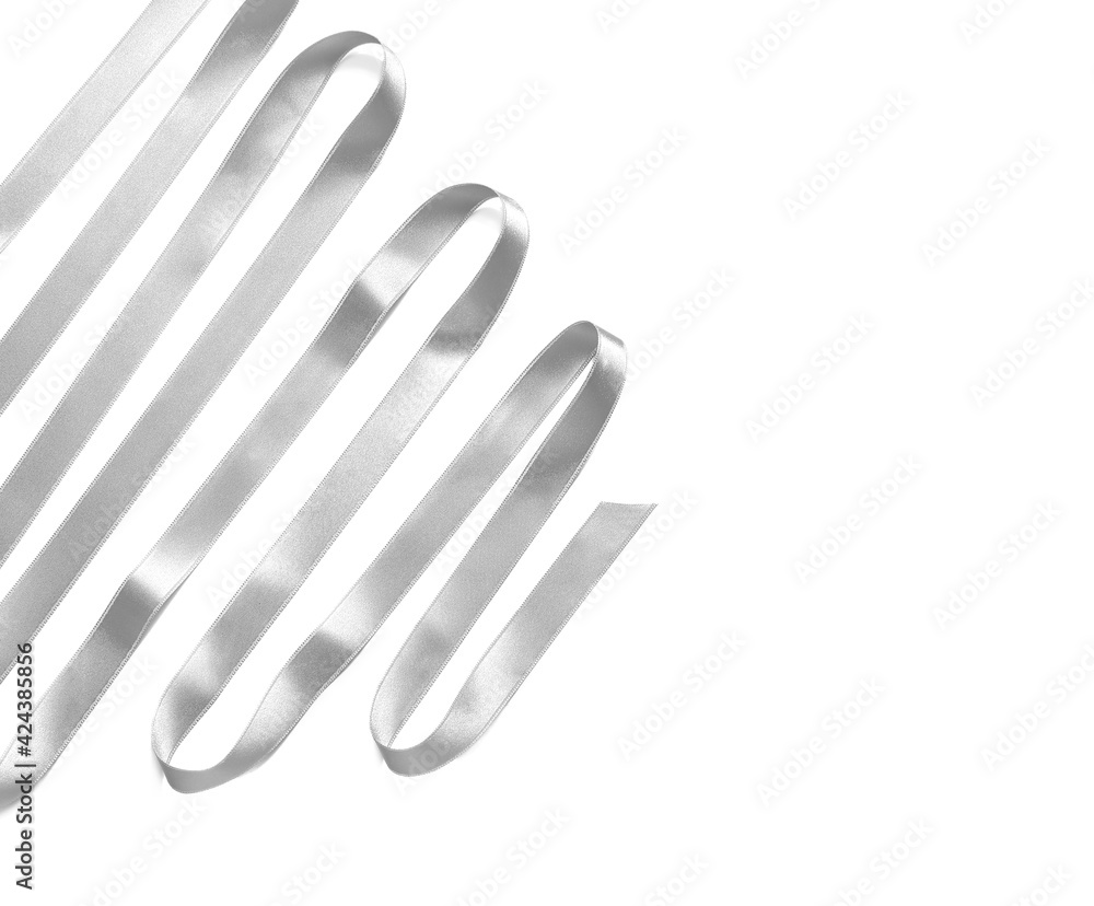 Obraz premium Silver ribbon on white background