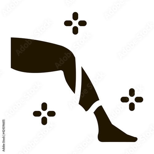 leg smooth skin glyph icon vector. leg smooth skin sign. isolated symbol illustration