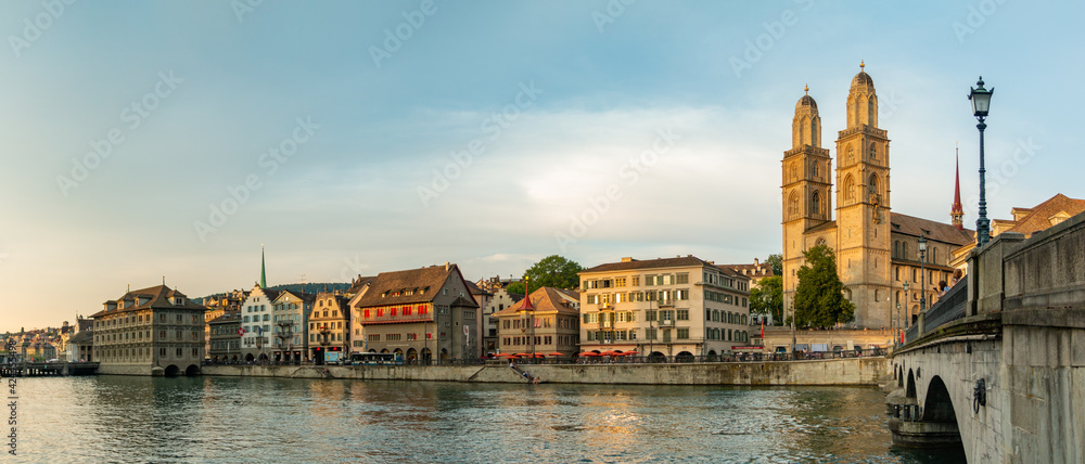 Zürich and Grossmünster Panorama