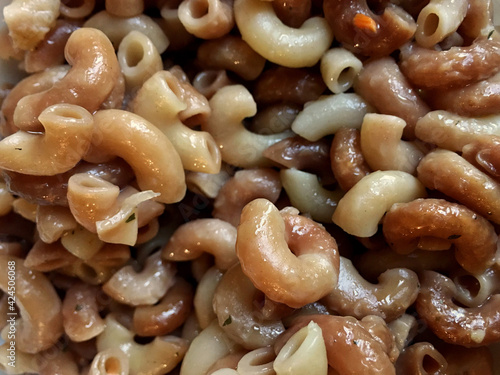 fried macoroni, cooking horns. Kitchen wallpaper background