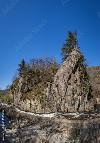 Allassac (Corrèze, France) - Barrage du Saillant sur la Vézère - Le Saut du Saumon