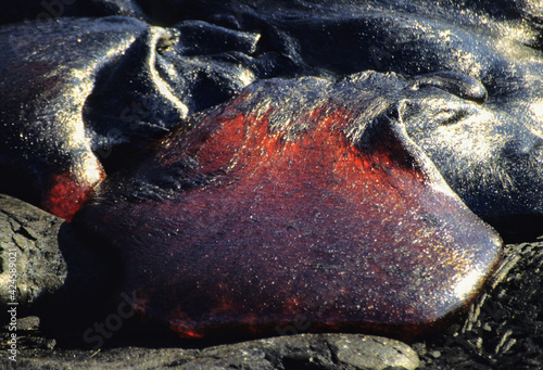 Obraz na płótnie Coulées de lave du volcan Kilauea à Hawaii w salonie