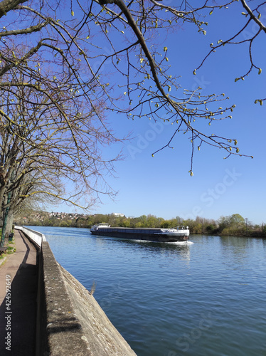 Barge on the river Seine in spring © L.Riky